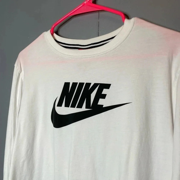 Nike white long sleeve tshirt size medium - Picture 2 of 4